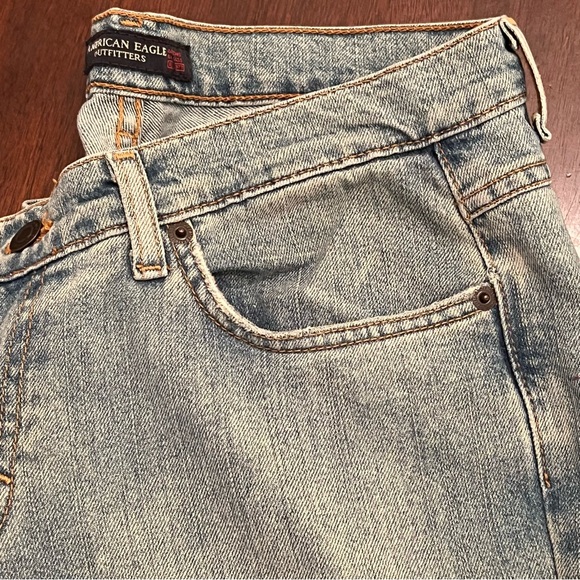 American Eagle Light Wash Flare Denim Jeans - Picture 6 of 13